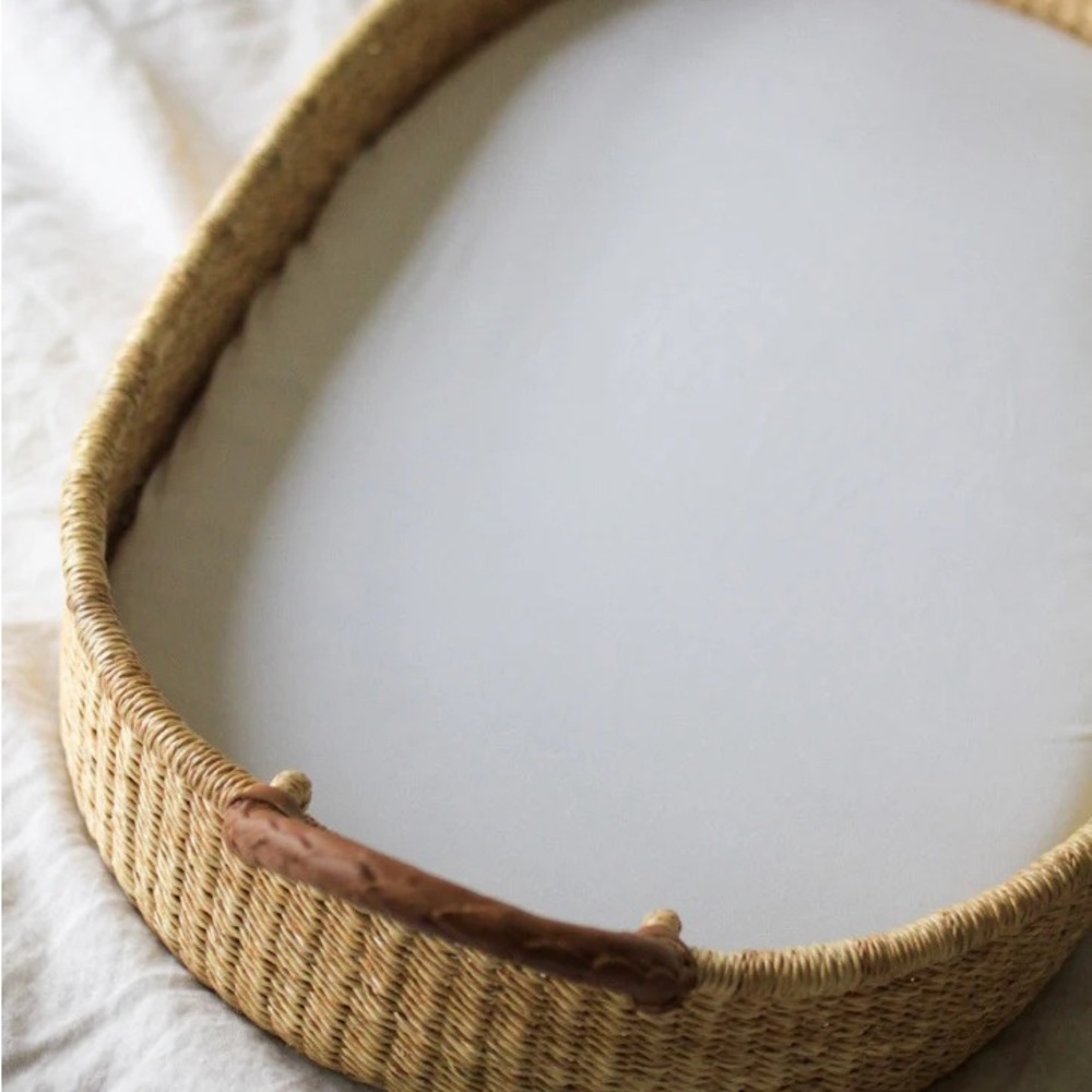 Design Dua Woven Baby Changing Basket with White Liner